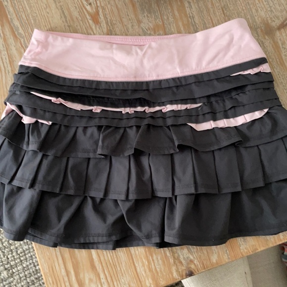 lululemon athletica Dresses & Skirts - Lululemon skirt